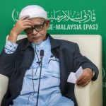 How UMNO Plays PAS - Trapped & Ego Bruised Hadi Awang Ditched UMNO In Order To Save Face