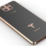 Elon Musk Threatens To Make New Smartphone If Apple And Google Ban Twitter