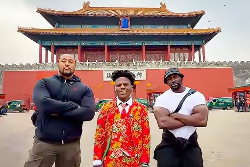 US Influencer IShowSpeed in China