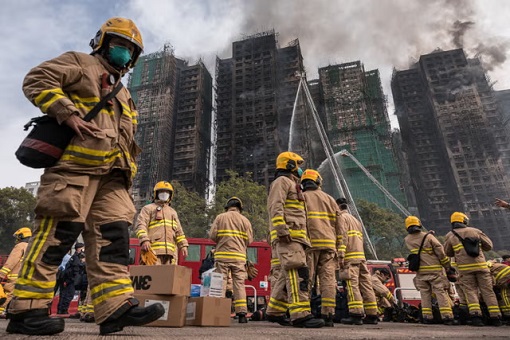 Hong Kong Wang Fuk Court Fire - Firefighters