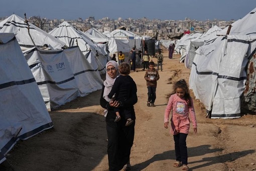 Gaza - Palestinians Living in Tents