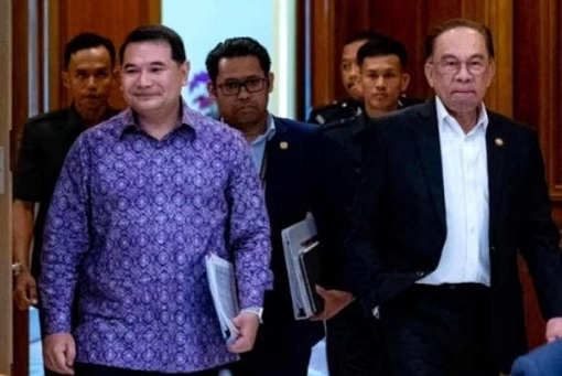 PKR & DAP In Trouble – Rafizi To Split Votes With Third Option
