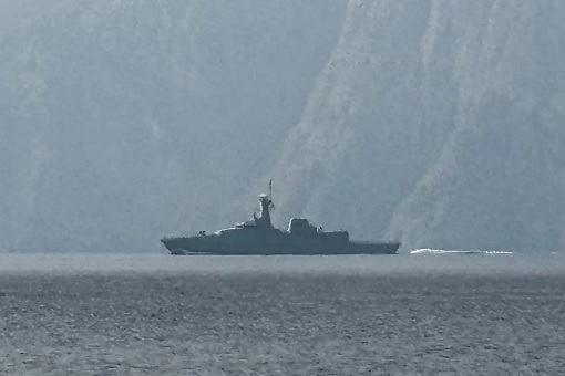 Iran War - US Warships Crossed Strait of Hormuz For First Time