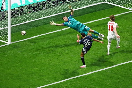 FIFA World Cup 2026 - England Anthony Gordon Opens the Scoring from Close Range Against Argentina