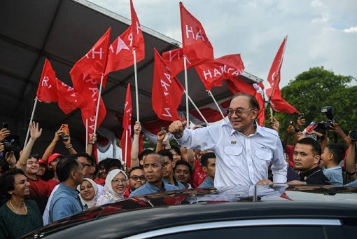 PM Anwar Ibrahim - Pakatan Harapan Election Campaign 2