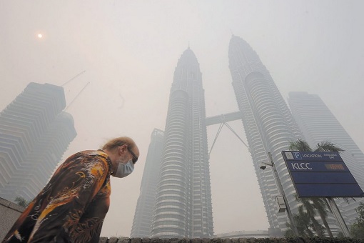 Haze - KLCC Twin Towers